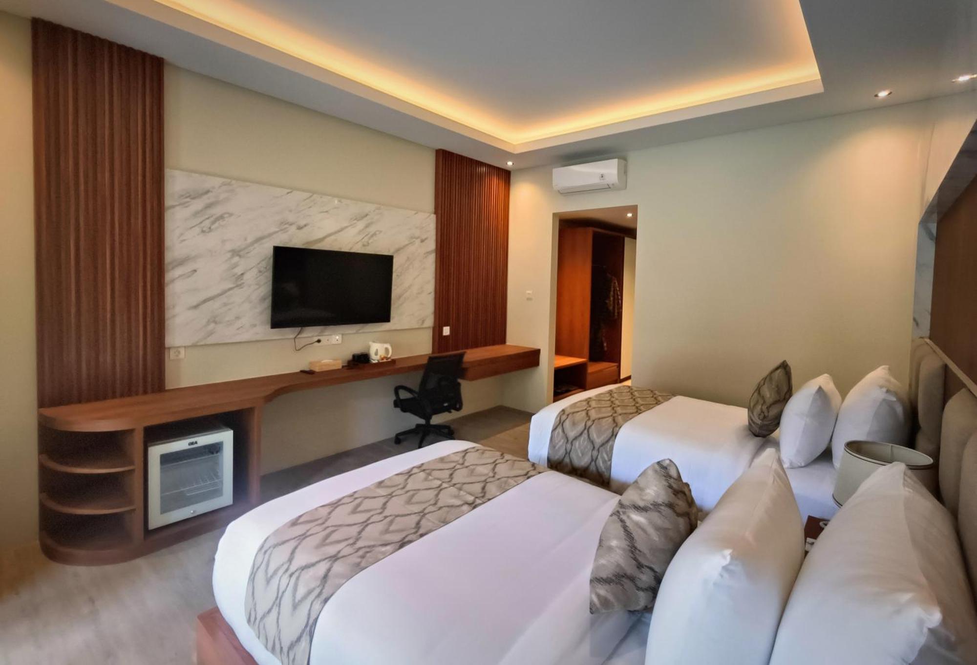 The Grand Villandra Resort Lovina מראה חיצוני תמונה